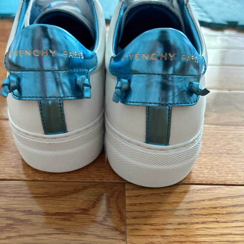 Givenchy Urban Street Platform Leather Sneakers. BRAND NEW! Size 38